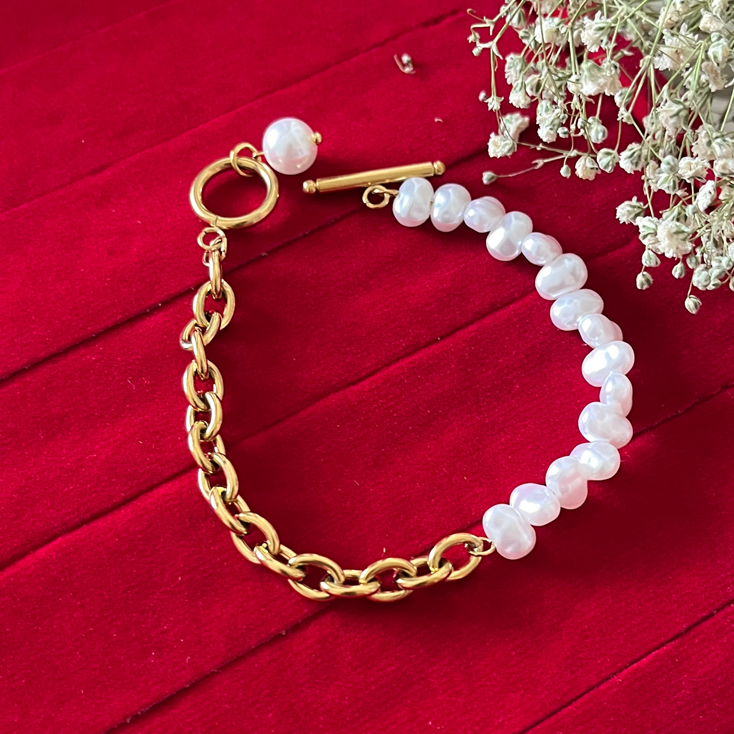 Pearl Gold Chain Bracelet