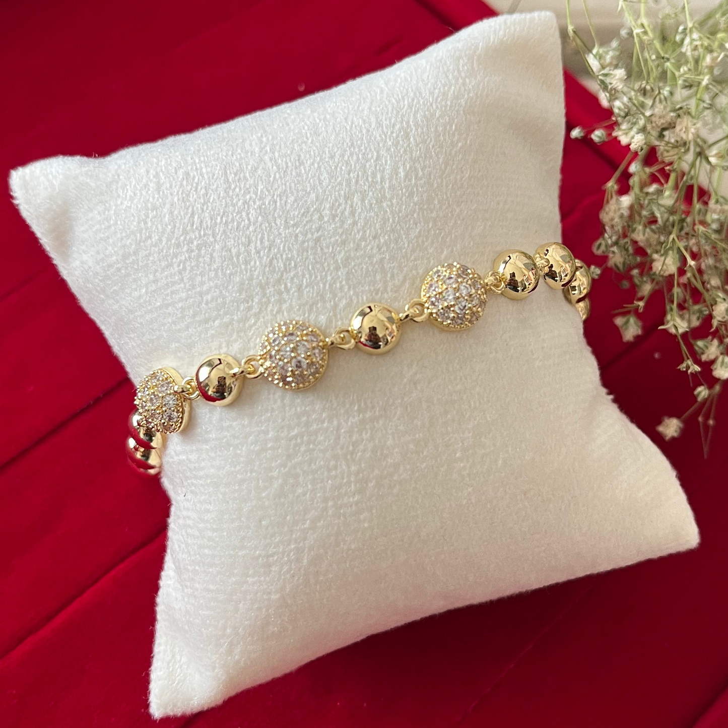 Diamond Gold Chain Bracelet