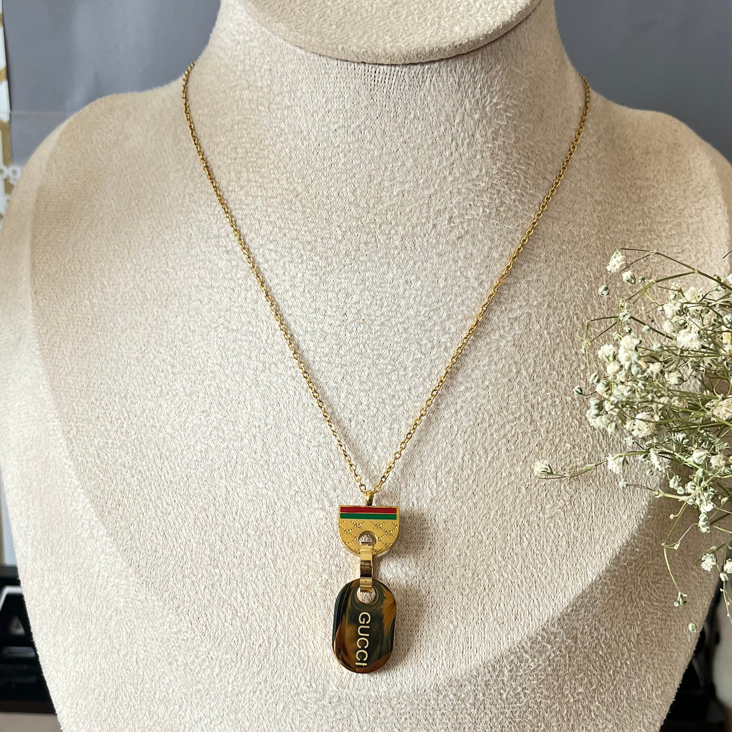 Brand Inspired Chain Necklace