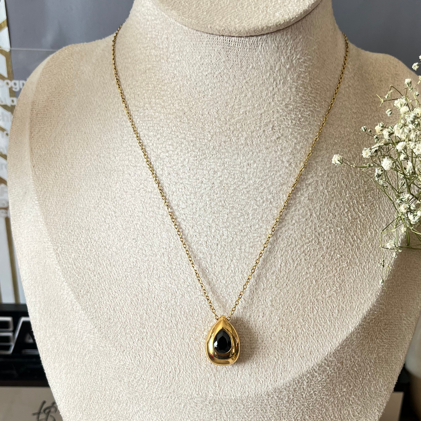 Black Stone Chain Necklace