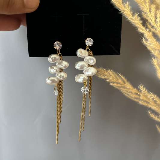 White Pearl Tassel Earring