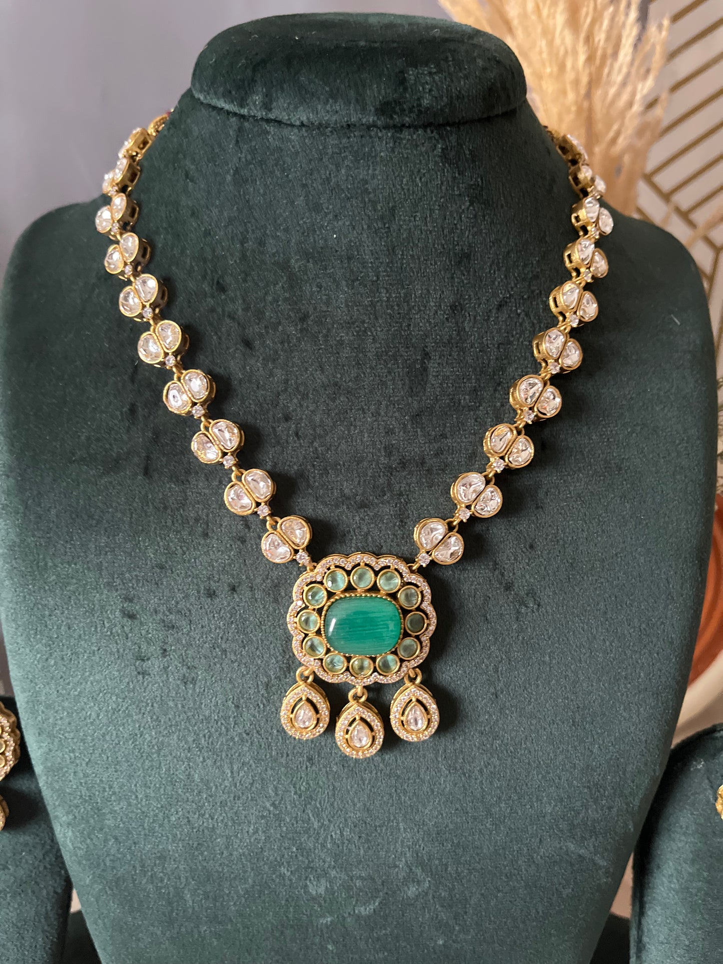 Monalisa Stone Moissanite Necklace Set