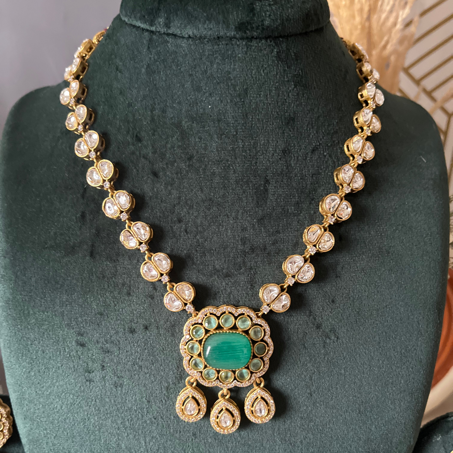 Monalisa Stone Moissanite Necklace Set
