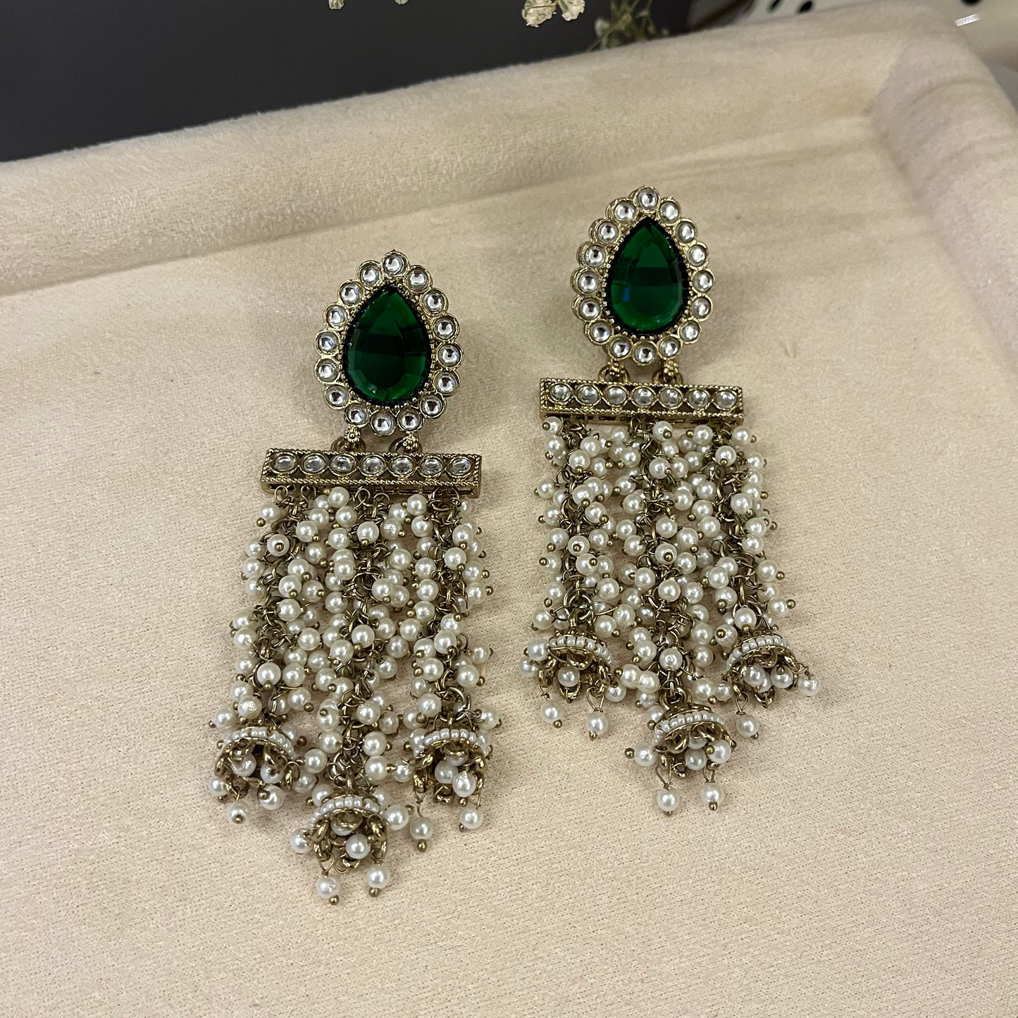 Green Stone Pearl Hanging Earrings