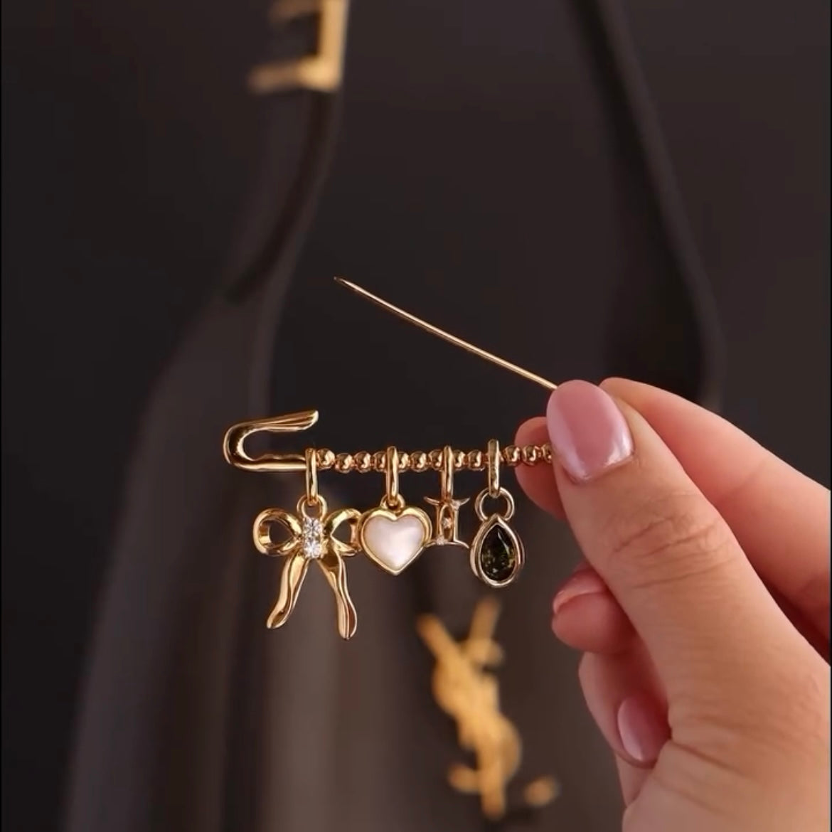 Gold Bag Pin Without Charms