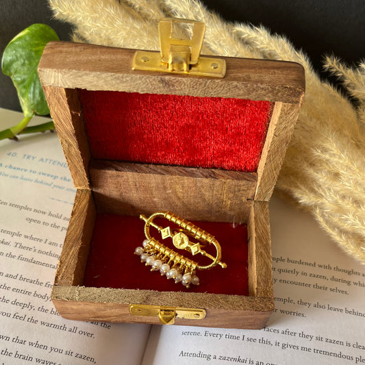Brass Pearl Finger Ring