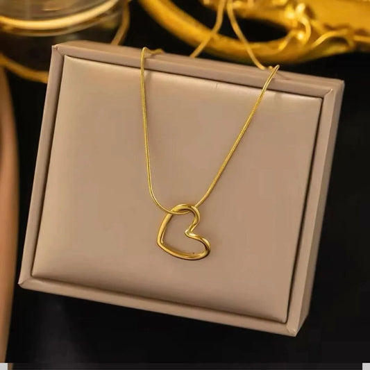 Hollow Heart Chain Necklace