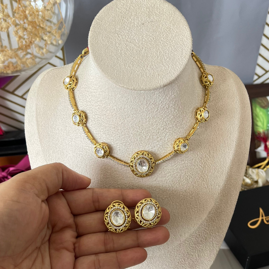 Gold Sleek Moissanite Necklace Set
