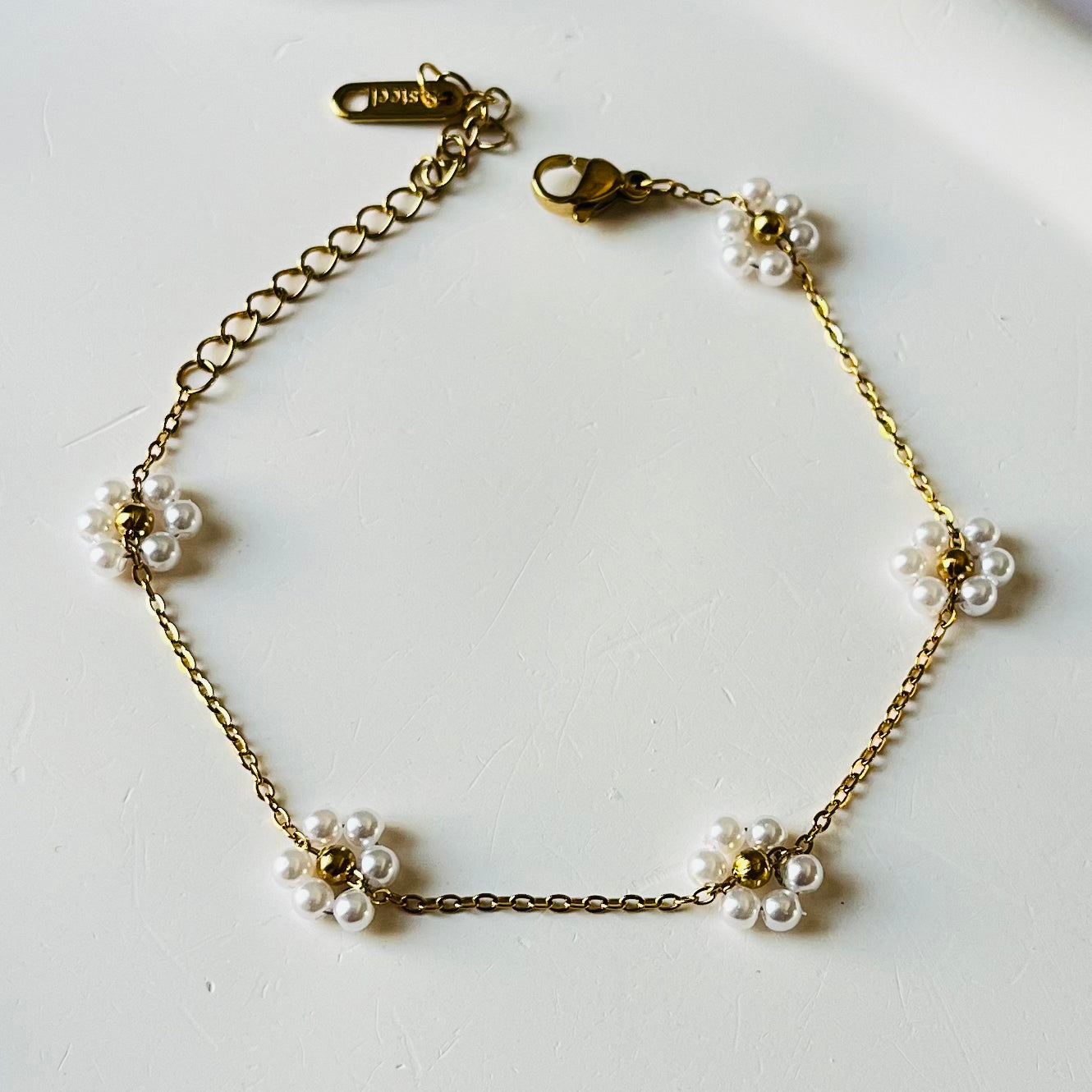 White Flower Chain Bracelet