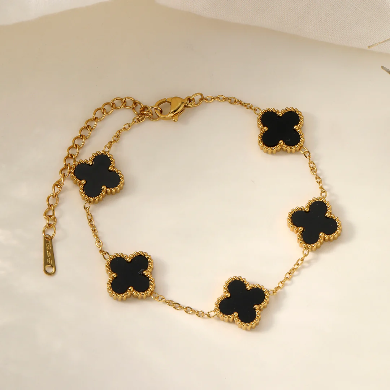 Black Clover Chain Bracelet