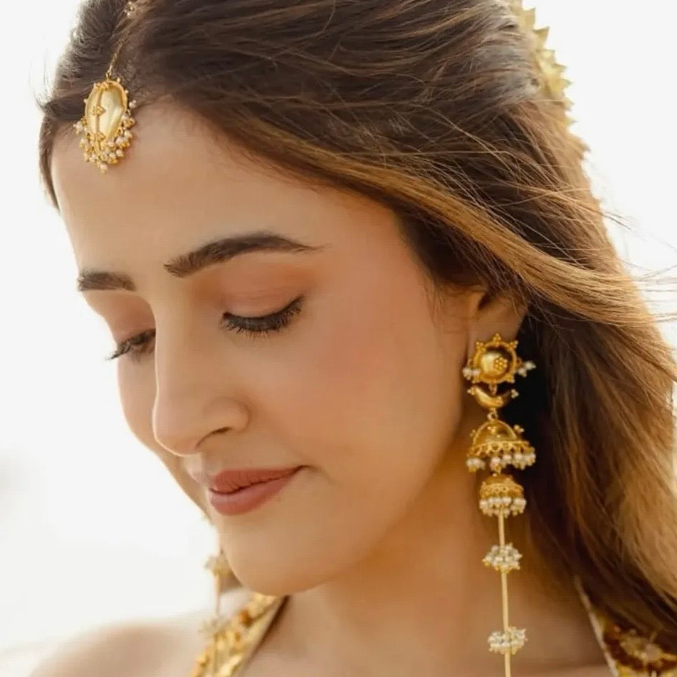 Nupur Senon Maang Tikka