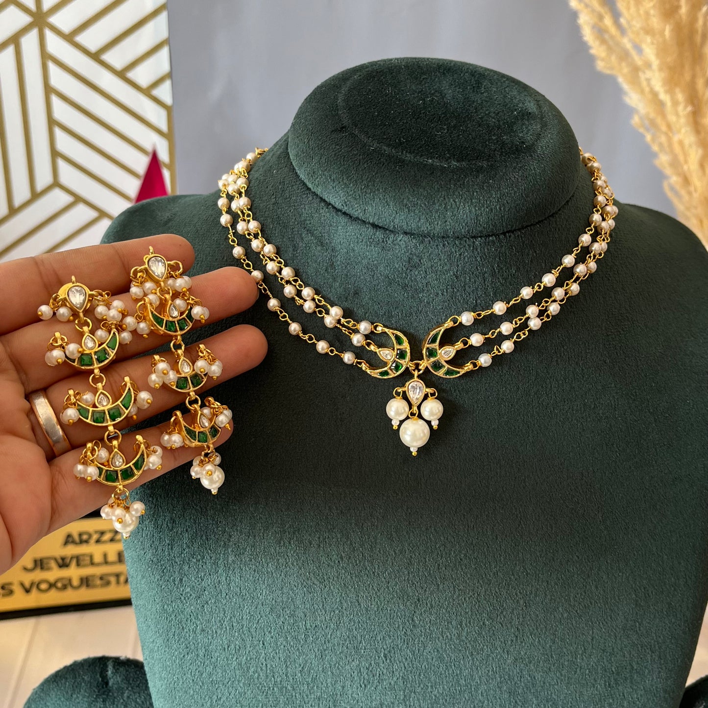 Prachi kundan Choker Pearl Necklace