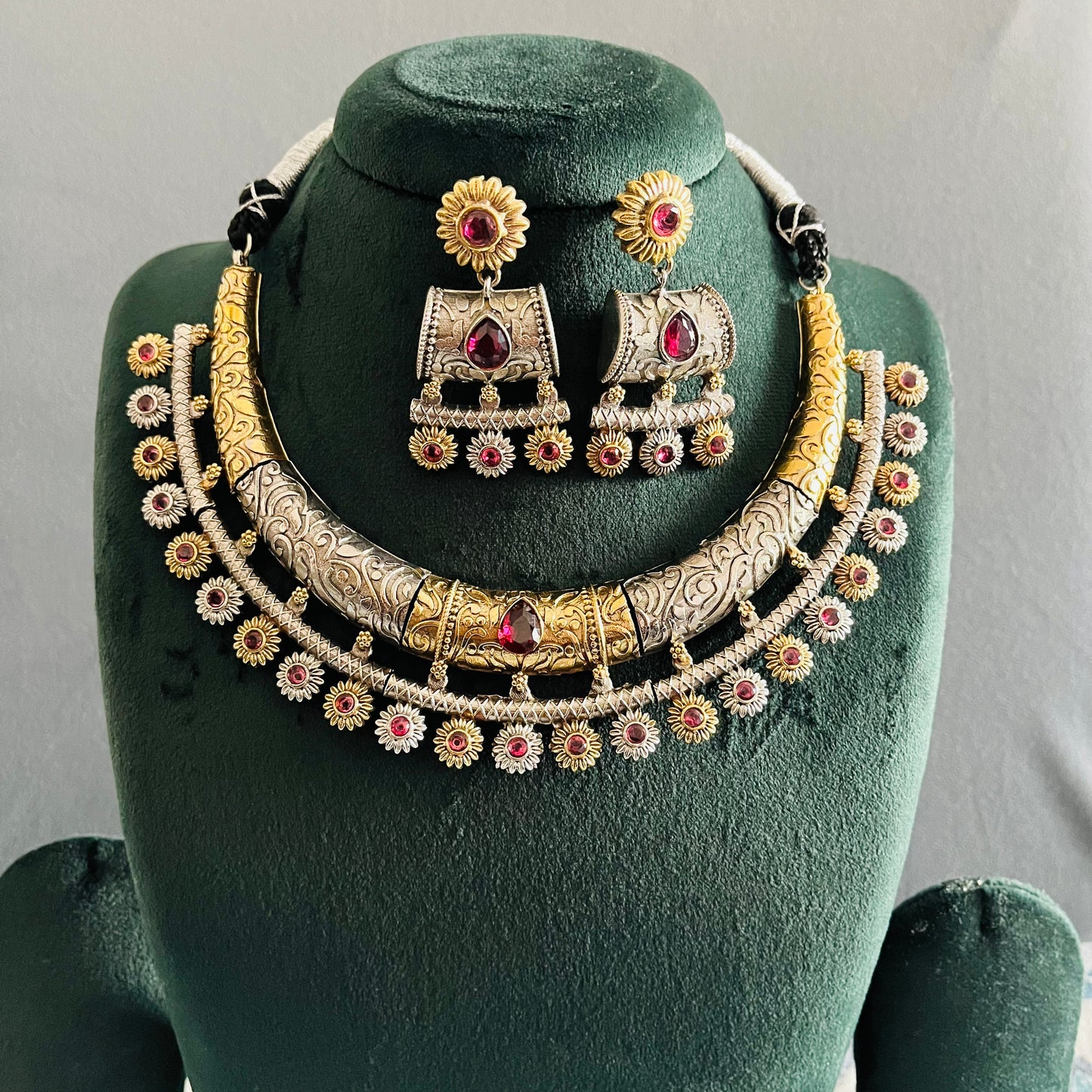 Fusion Dual Tone Necklace Set