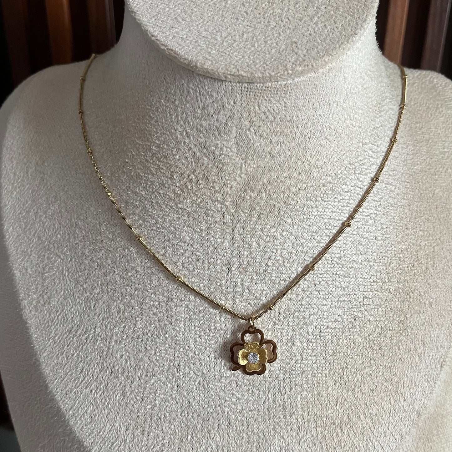 Gold Flower Chain Necklace