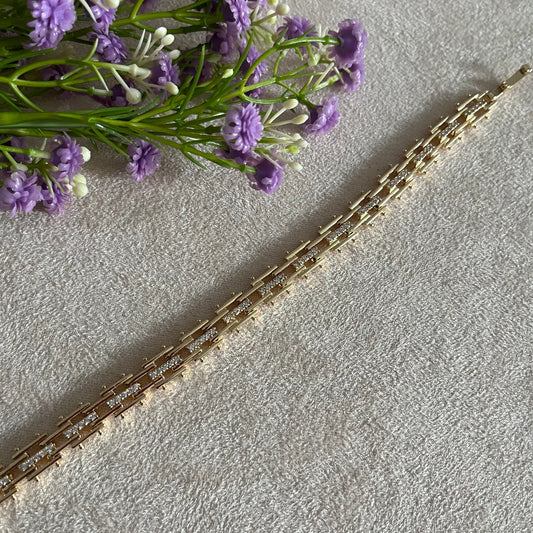 Gold Link Chain Bracelet