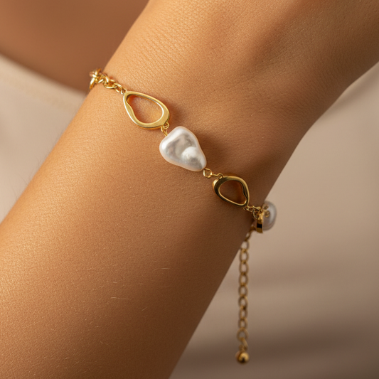 MOP Gold Chain Bracelet