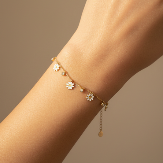 White Flower Chain Bracelet