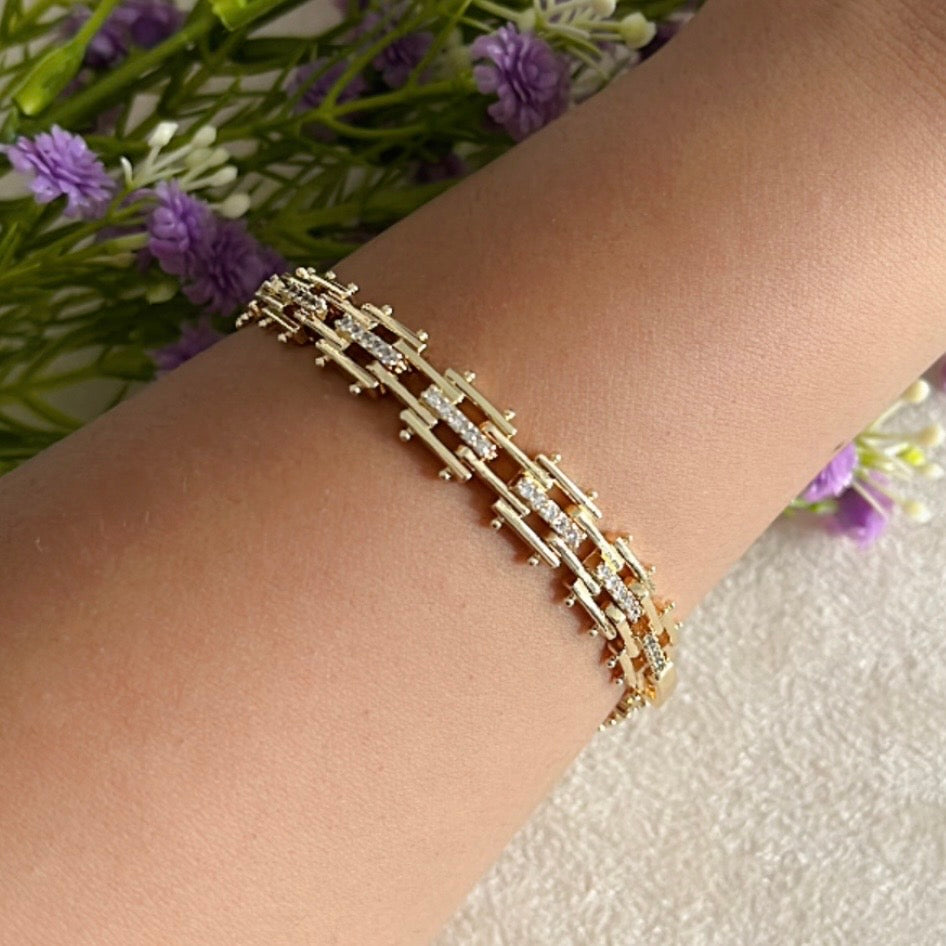 Gold Link Chain Bracelet