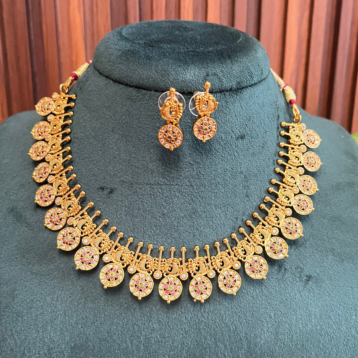 Gold Temple Necklace Set