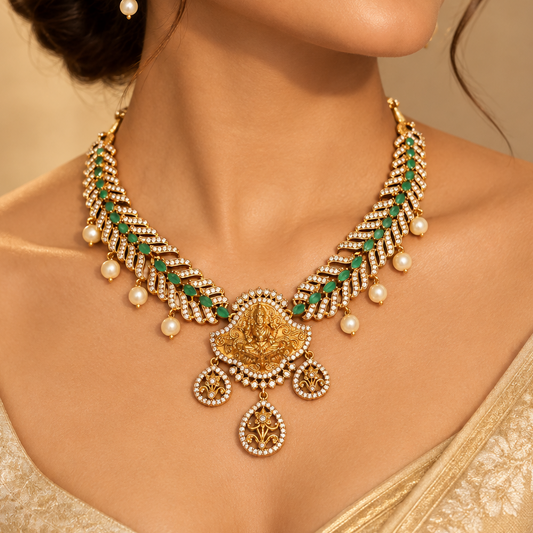 Green Temple AD Necklace Set