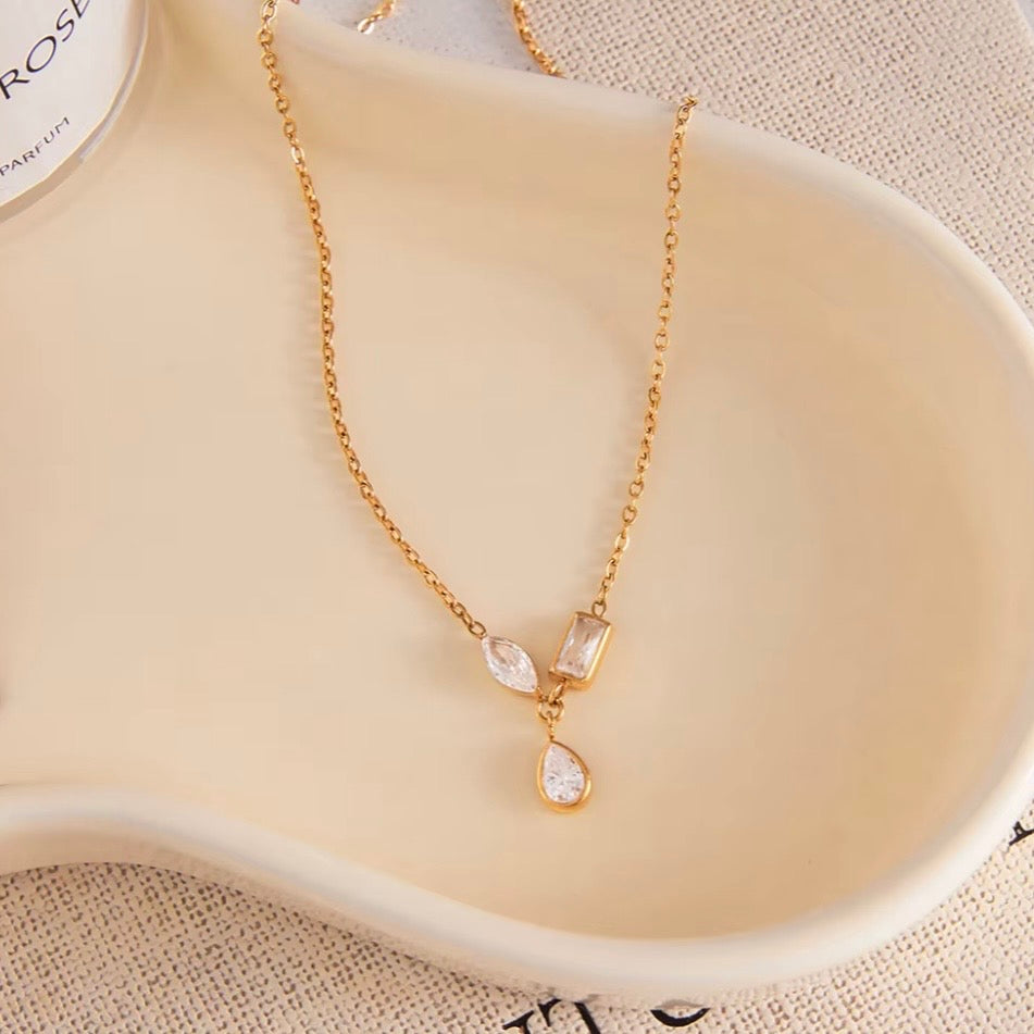 3 Stone Chain Necklace