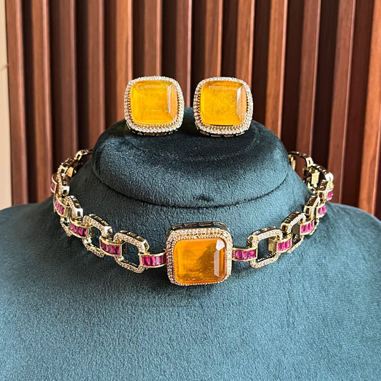 Yellow Stone Choker Necklace Set