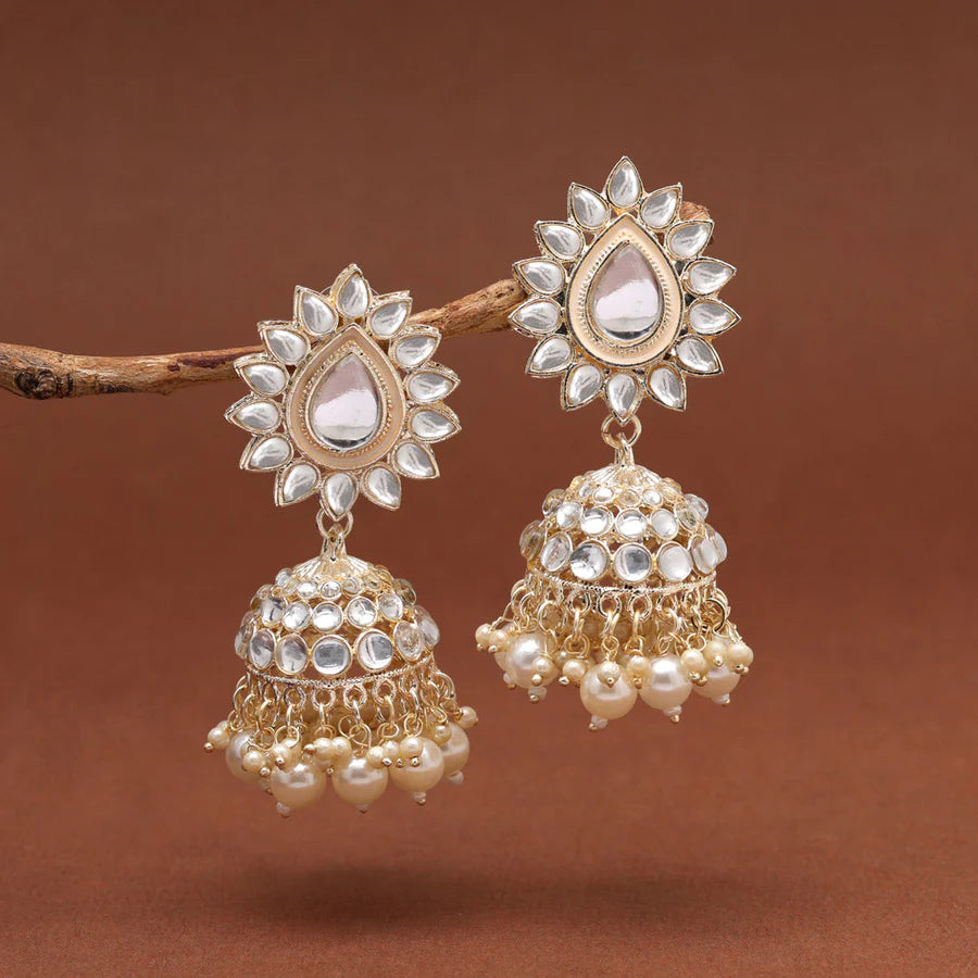 Ivory Kundan Jewellery Set