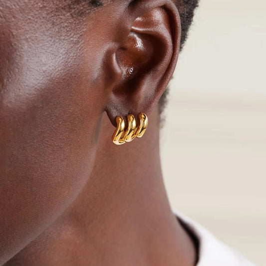 Luxe 18k Gold Studs Earrings