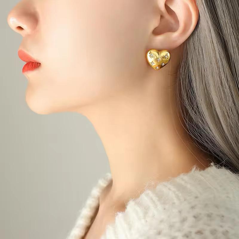 Luxe 18k Gold Plated Heart Earrings