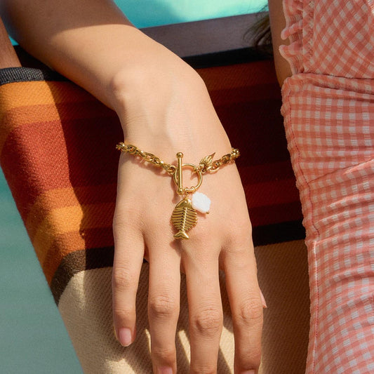 Luxe Gold Fish Chain Bracelet