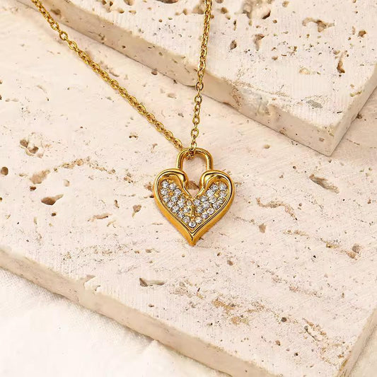 18k Gold Heart AD Studded Necklace