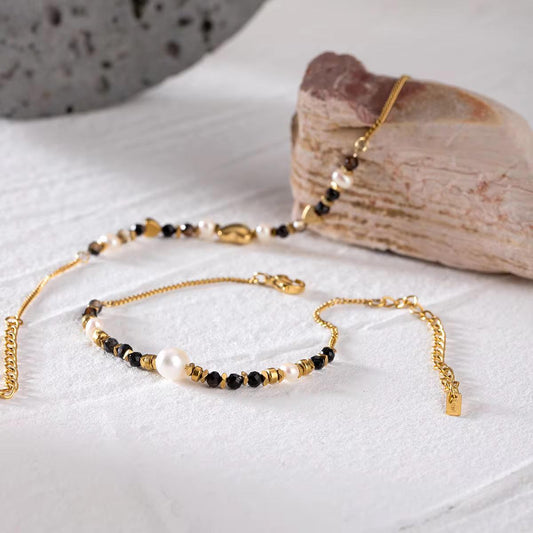 Pearl & Black Beads Chain Bracelet