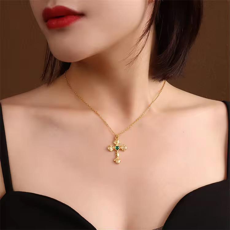 Green Stone Gold Cross Chain Necklace