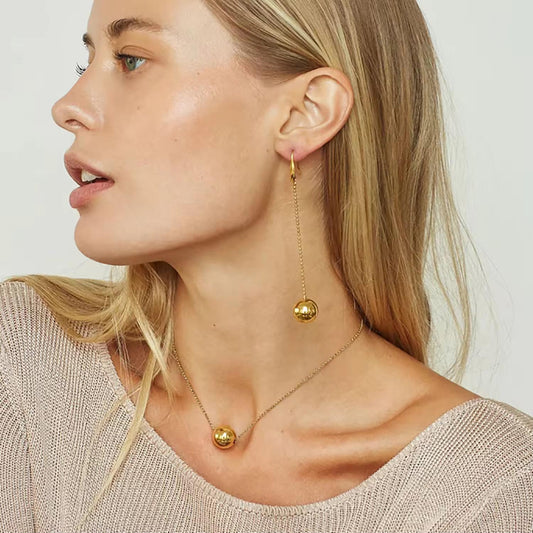 Gold Boll Pendant Necklace