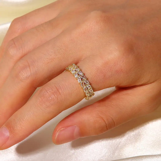 Crystal Leaf Finger Ring