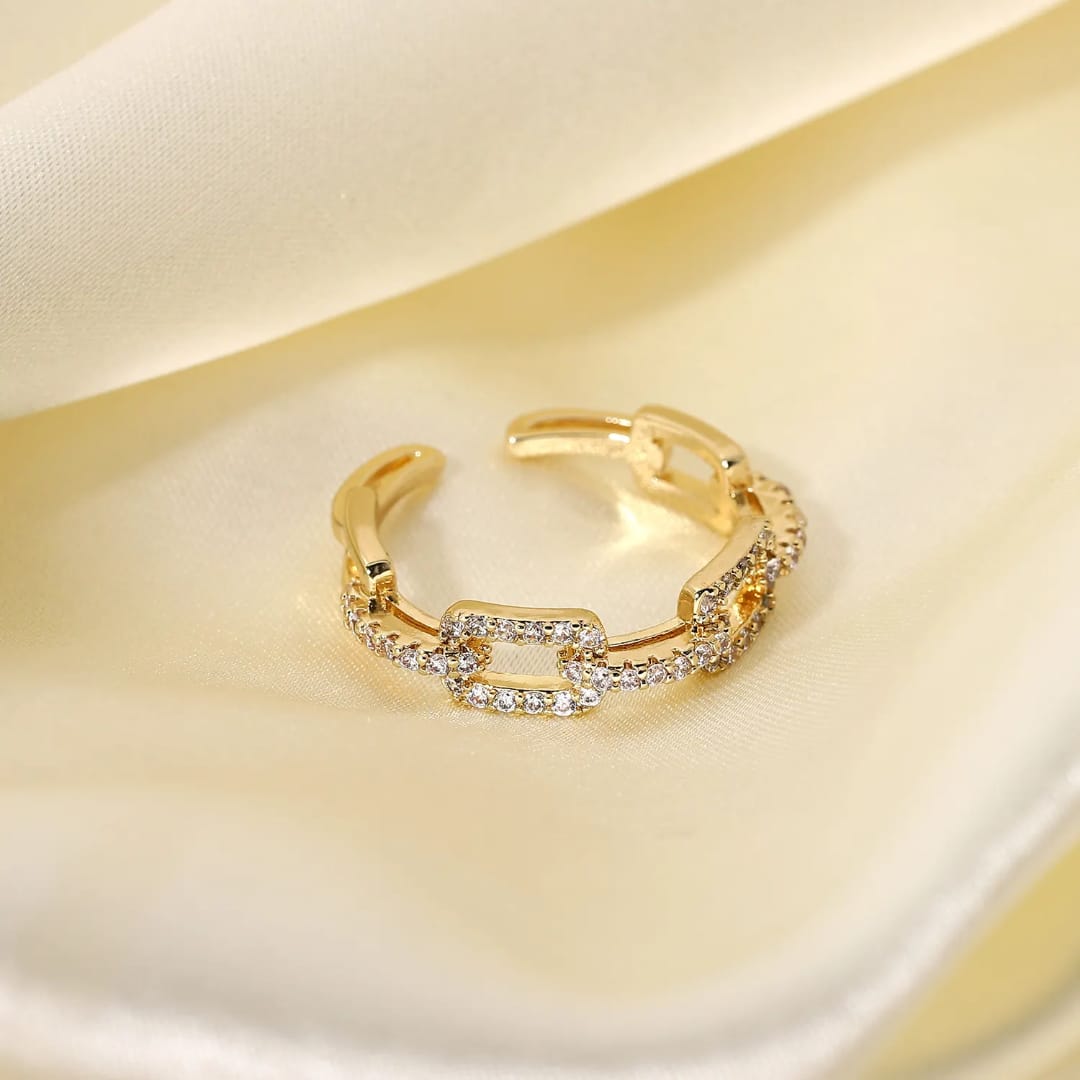 AD Studded  Finger Ring