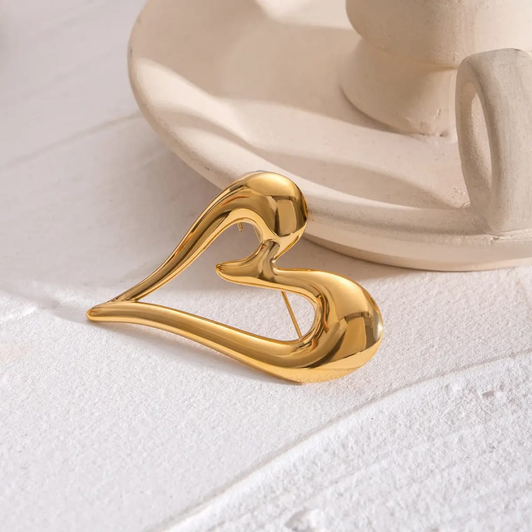 18k Gold Plated Heart Brooch