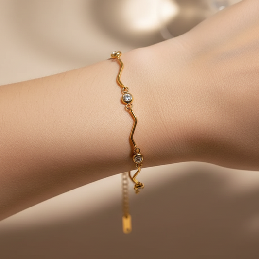 Stone Curvy Chain Bracelet