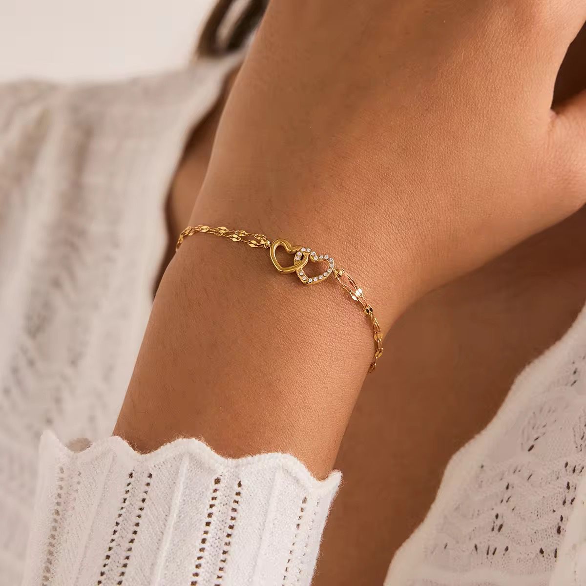 18k Gold Heart Chain Bracelet