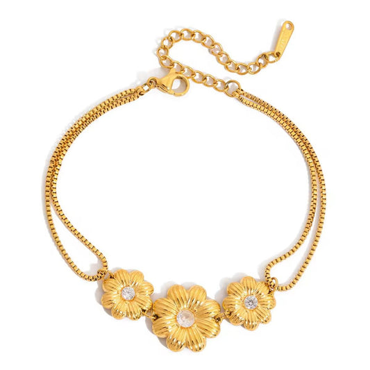 18k Gold Flower Chain Bracelet