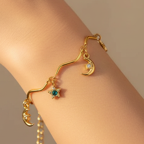 Star Moon Wavy Chain Bracelet