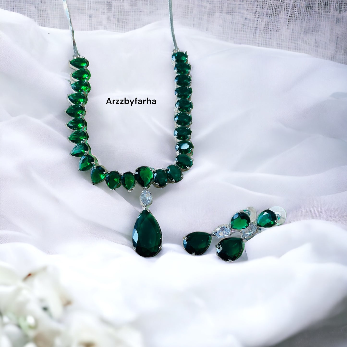 Emerald Green Stone Zircon Necklace Set