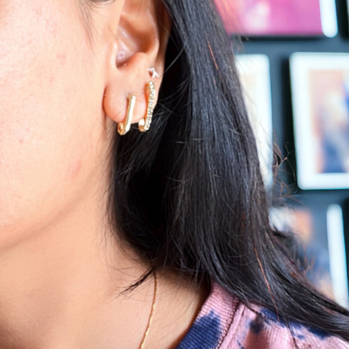 Myu Shaped Studs Earring