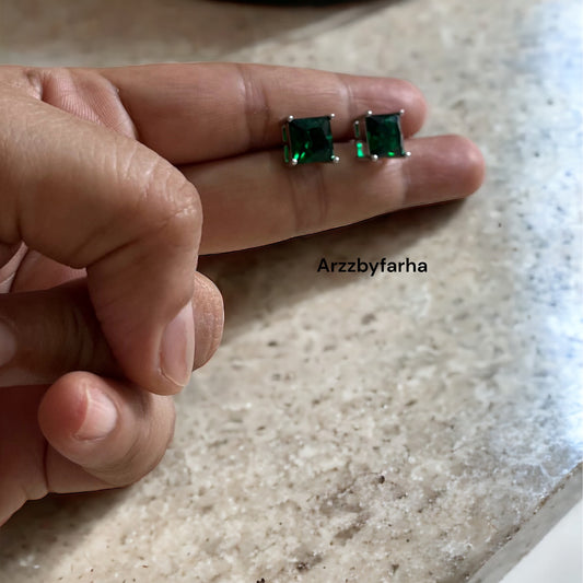 Green Stone Studs Earring
