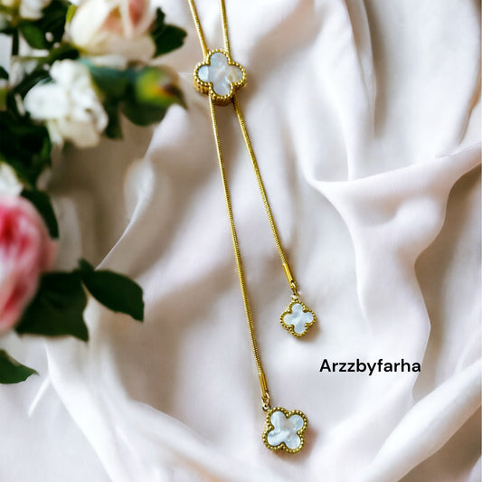 Clover Pendant Chain