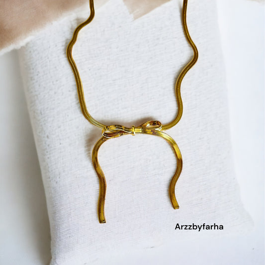 Gold Plated Bow Chain