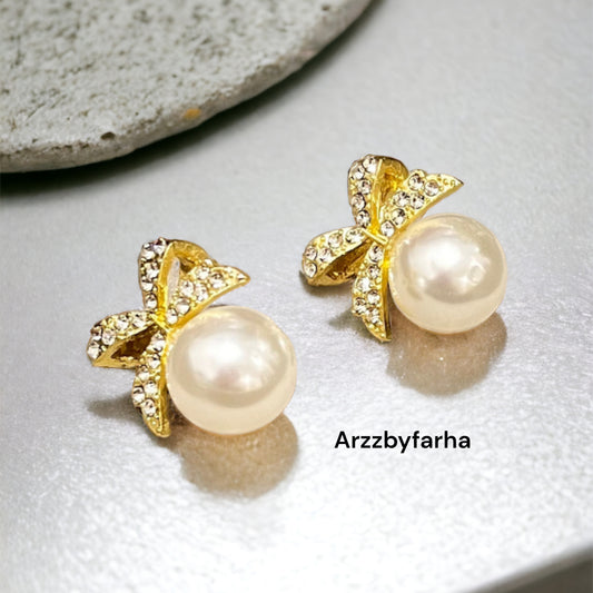Bow Pearl Earrings