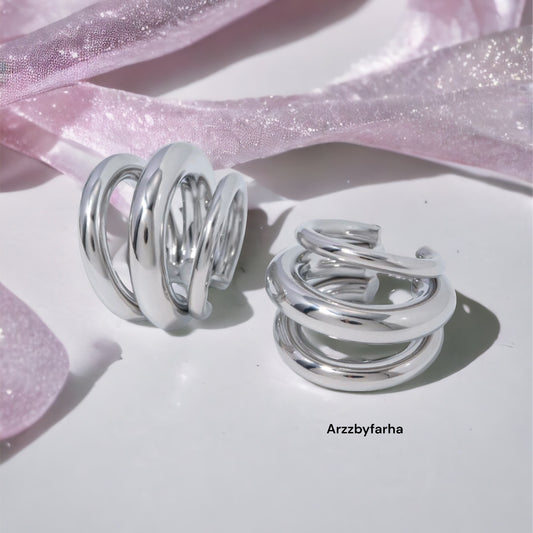 Single Luxe Silver Ear Cuffs
