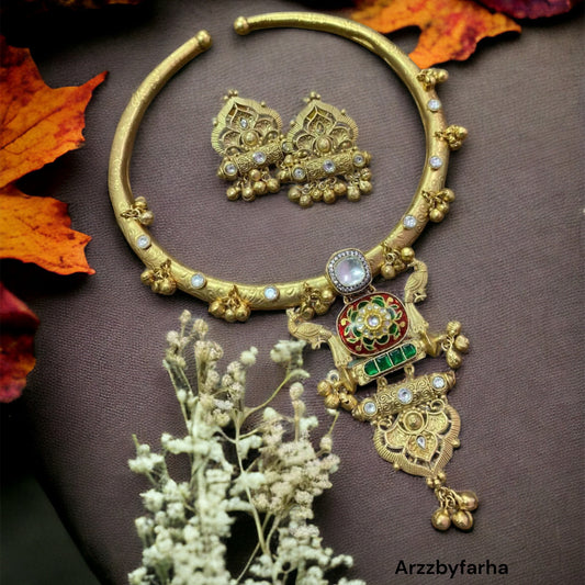 Statement Fusion Hasli Necklace Set