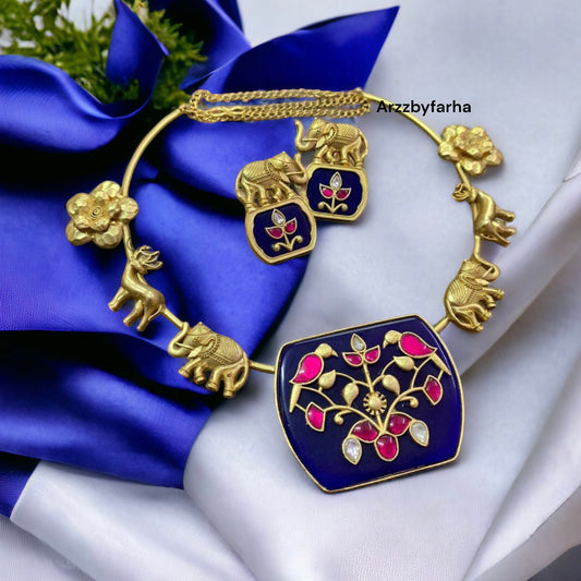Statement Fusion Hasli Necklace Set